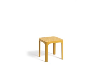 Vrtna klubska miza NET 40. Elegantna, kvalitetna in trpežna vrtna miza - italijanskega proizvajalca vrtnega pohištva Nardi. Vrtne klubske mize NET so