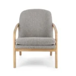 Fotelj ELAIDE siva, moderen in elegantno oblikovan fotelj z robustno konstrukcijo iz lesa rubberwood. Sedišče je iz borovega in vezanega lesa, kar zagotavlja