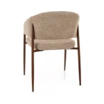 Eleganten stol OLIVARI združuje prefinjenost in izjemno udobje. Popolna je izbira za vsako jedilnico, pisarno, moderne prostore, čakalnice, bare ali