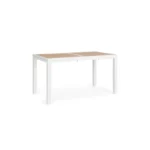 Raztegljiva miza HILIJA 140-210X77 bela, je aluminijasta, s prašno barvanim ogrodjem in ploščo iz aluminijastih letvic v imitaciji lesa. Opremljena je z