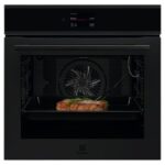 VGRADNA PEČICA ELECTROLUX EOE9P3XT