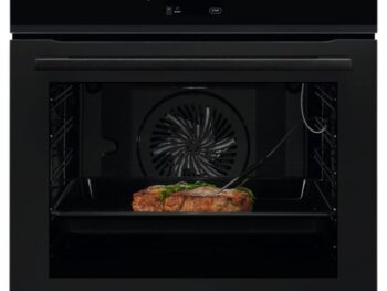 VGRADNA PEČICA ELECTROLUX EOE9P3XT