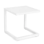 Vrtna mizica HILDE 40x40 bela je narejena iz aluminija in je prašno barvana (poliester). Material: - Aluminij Barva: - Bela Dimenzije: - Širina: 40 cm -