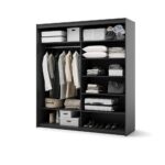 Garderobna omara TERA BLACK 200 z led osvetlitvijo je zasnovana za optimalno organizacijo shranjenih predmetov. Zaradi svojih dimenzij omara ponuja prostorno