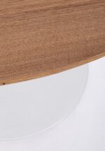 Jedilna furnirna miza BLOOM TOP VENEER D120 ima podnožje iz pra&scaron;no lajkanega jekla. Mizna plo&scaron;ča je iz MDF plo&scaron;če, ki je lakirana.