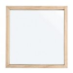 Ogledalo TIZIANO 2435 je narejeno iz mdf plo&scaron;če. Material: - MDF Barva: - Les Dimenzije: &scaron;irina: 42cm globina: 5cm vi&scaron;ina: 42cm