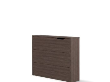 Zložljiva pisalna miza VOKI oreh je narejena iz trpežne laminirane plošče in MDF plošče, zaključene z trpežnim ABS robom. Miza VOKI vam omogoča