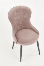 Jedilni stol K366 je dobavljiv v bež barvi. Noge stola so iz kovine prašno barvane. Dimenzija: - Š:52/G:58/V:92 cm, Material: - tkanina velvet BLUVEL 40 -