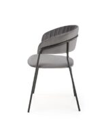 Jedilni stol K426 črn je dobavljiv v sivi barvi. Noge stola so iz kovine prašno barvane. Dimenzija: - Š:57/G:54/V:79 cm, Material: - tkanina BLUVEL 14 -