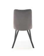 Jedilni stol K450 je dobavljiv v sivi barvi. Noge stola so iz kovine prašno barvane. Dimenzija: - Š:44/G:58/V:85 cm Material: - tkanina velvet BLUVEL 14 -