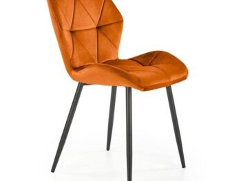 Jedilni stol K453 je dobavljiv v cimet barvi. Noge stola so iz kovine prašno barvane. Dimenzija: - Š:48/G:53/V:86 cm Material: - tkanina velvet BLUVEL 4215 -