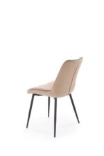 Jedilni stol K589 je dobavljiv v bež barvi. Noge stola so iz kovine prašno barvane. Dimenzija: - Š:50/G:63/V:87 cm, Material: - tkanina velvet BLUVEL -