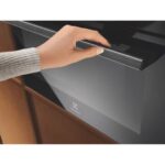 MIKROVALOVNA PEČICA ELECTROLUX LVM6E46Z - slika 7