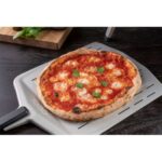 PRIPOMOČEK ZA PEKO OONI PERFORIRAN LOPAR ZA PIZZO 12" - slika 2